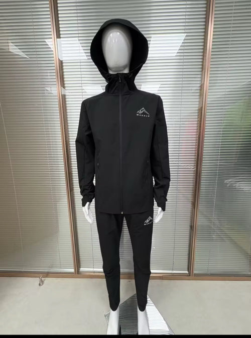 Black Phantom V2 tracksuit with hood and Makalu logo, full zip jacket and matching pants